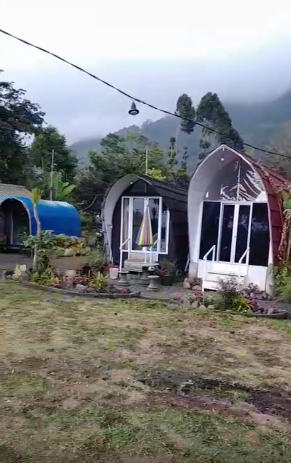 Catur Lawa Glamping