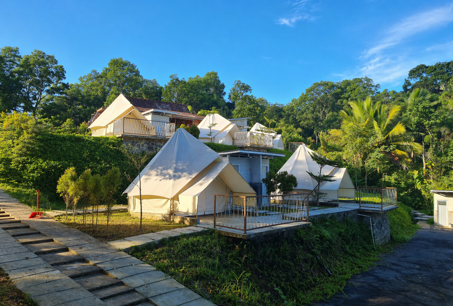 Bale Bungah Gunung Kucir