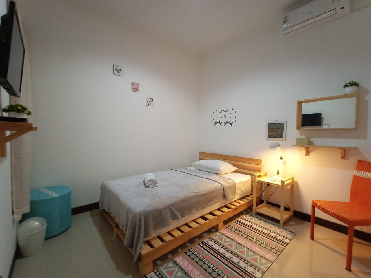 Single Room