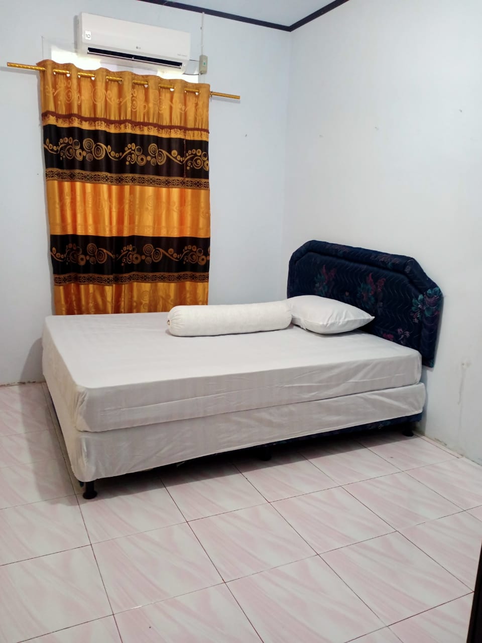 Kost Dua Putri LeMathos