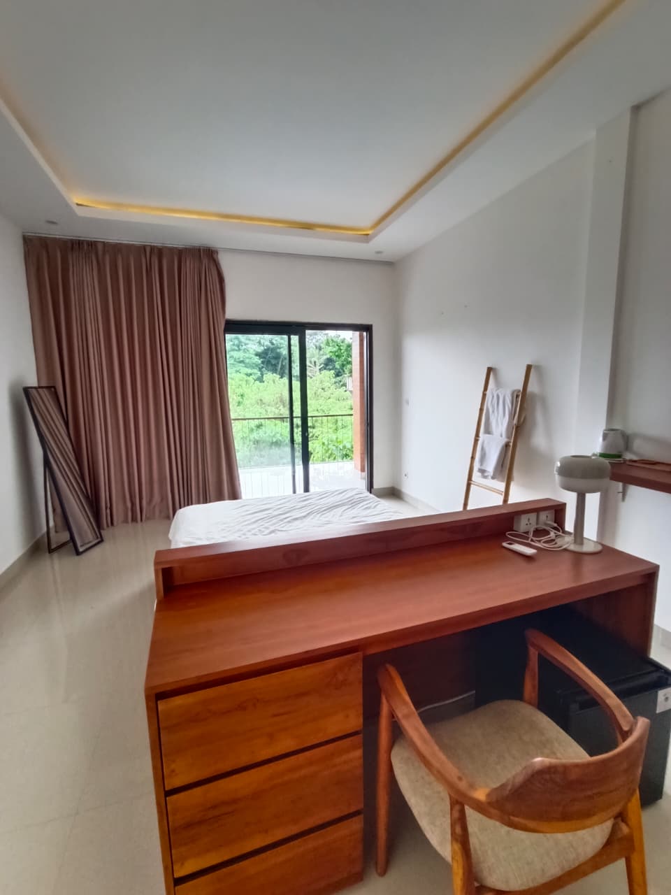 Kayom Room